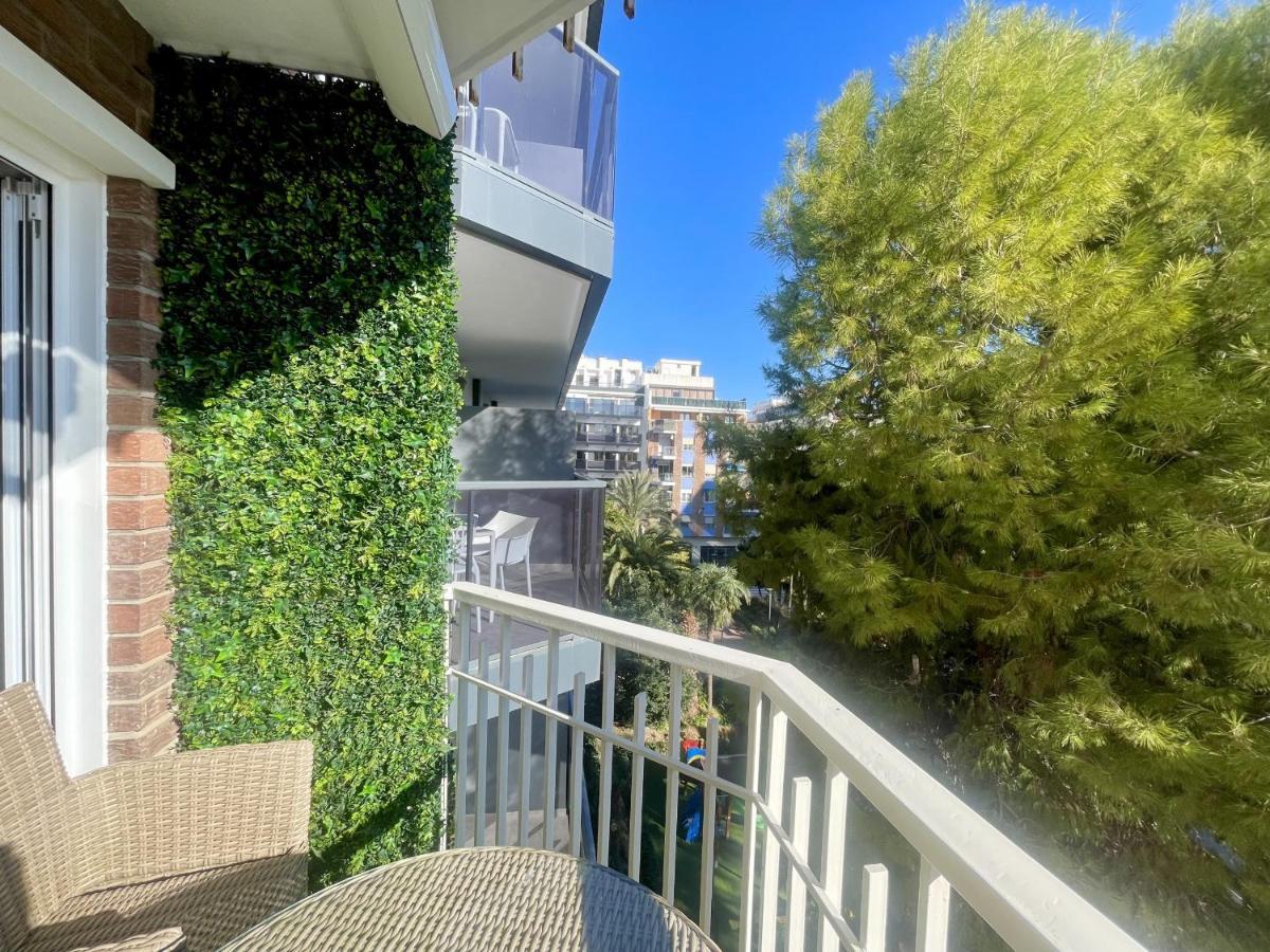 Apartamento Deluxe Center Benidorm Exterior foto